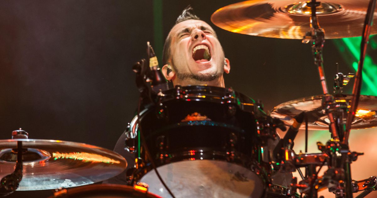 Offspring drops drummer Pete Parada for not getting vaccinated